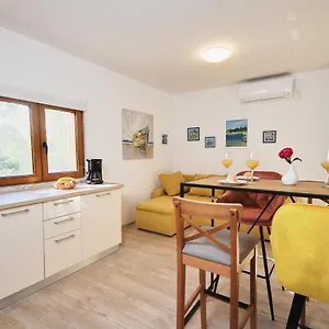Lanterna Apartman